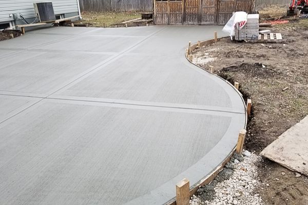 How To Choose The Right Brushed Concrete Finish For Your Patio - Bucket City Concrete Contractors